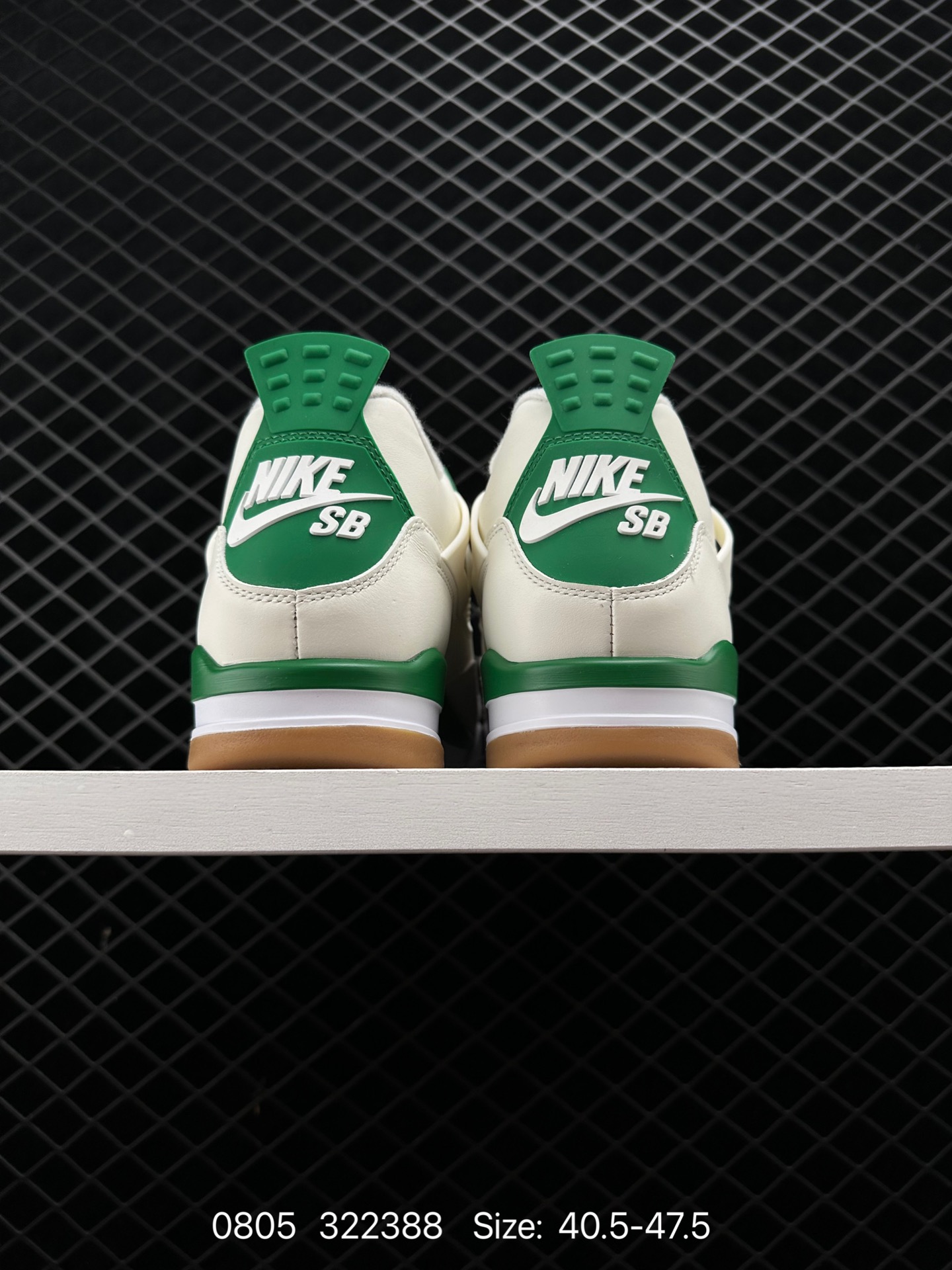 Nike Air Jordan 4 Retro Nike Air Jordan 4 Retro